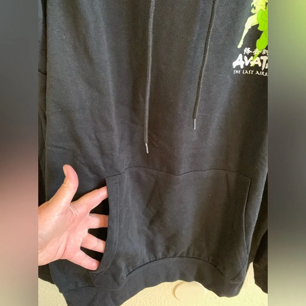 AVATAR The Last Airbender Black Hoodie NWT 🌴 - Picture 3 of 9